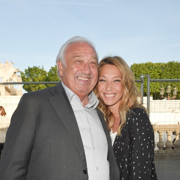 Exclusif - Marcel Campion et Laura Smet - Soirée de clôture pour la fermeture de la Grande Roue de la place de la Concorde et remise d'un chèque de 90 000 euros pour l'Institut Rafaël ( Institut soutenu par J.Hallyday) à Paris le 18 mai 2018 © Guirec Coadic / Philippe Baldini / Bestimage