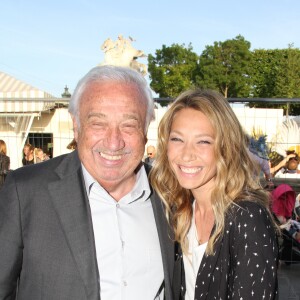 Exclusif - Marcel Campion et Laura Smet - Soirée de clôture pour la fermeture de la Grande Roue de la place de la Concorde et remise d'un chèque de 90 000 euros pour l'Institut Rafaël ( Institut soutenu par J.Hallyday) à Paris le 18 mai 2018 © Guirec Coadic / Philippe Baldini / Bestimage