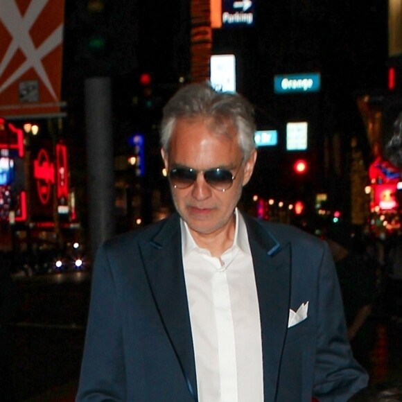 Exclusif - Andrea Bocelli est allé en famille (sa femme Veronica Berti, leur fille Virginia et les fils d'Andrea, Amos et Matteo) voir son étoile sur le célèbre Walk Of Fame à Los Angeles, le 18 juin 2018.