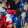 Isabelle Matuidi avec ses enfants, Eden, Myliane et Naëlle lors du match de coupe du monde opposant la France au Pérou au stade Ekaterinburg à Yekaterinburg, Russie, le 21 juin 2018. La France a gagné 1-0. © Cyril Moreau/Bestimage