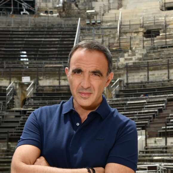 Exclusif - Rendez-vous avec Nikos Aliagas dans les Arènes de Nîmes, avant l'enregistrement de l'émission "La chanson de l'année", diffusée en direct sur TF1 le 8 juin © Bruno Bebert / Bestimage