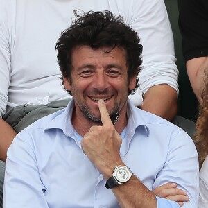 Patrick Bruel dans les tribunes des internationaux de tennis de Roland Garros à Paris, France, le 6 juin 2018. © Cyril Moreau/Bestimage