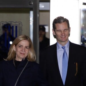 L'infante Cristina d'Espagne et son mari Inaki Urdangarin sortant du tribunal de Palma de Majorque lors du procès Noos le 16 février 2016