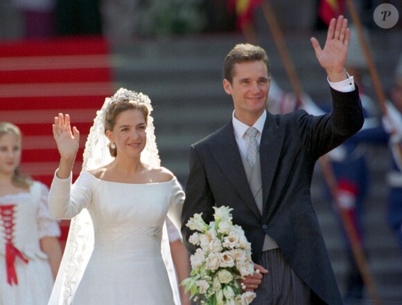 L'infante Cristina d'Espagne et Iñaki Urdangarin lors de leur mariage en octobre 1997 à Barcelone.
