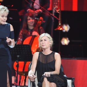 Exclusif - Michèle Laroque et Muriel Robin - Enregistrement de l'émission "Bon anniversaire Line" à l'occasion des 90 ans de Line Renaud au Théâtre Bobino à Paris, le 25 juin 2018. L'émission, présentée par Stéphane Bern, est diffusée mardi 3 juillet 2018 à 20h55 sur France 2. © Coadic Guirec / Bestimage