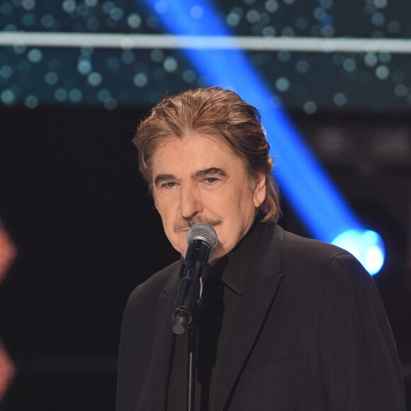 Exclusif - Serge Lama - Enregistrement de l'émission "Bon anniversaire Line" à l'occasion des 90 ans de Line Renaud au Théâtre Bobino à Paris, le 25 juin 2018. L'émission, présentée par Stéphane Bern, est diffusée mardi 3 juillet 2018 à 20h55 sur France 2. © Coadic Guirec / Bestimage