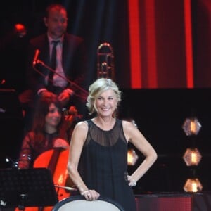 Exclusif - Michèle Laroque et Muriel Robin - Enregistrement de l'émission "Bon anniversaire Line" à l'occasion des 90 ans de Line Renaud au Théâtre Bobino à Paris, le 25 juin 2018. L'émission, présentée par Stéphane Bern, est diffusée mardi 3 juillet 2018 à 20h55 sur France 2. © Coadic Guirec / Bestimage