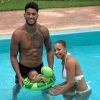 Estelle Mossely et Tony Yoka avec leur fils Ali lors de vacances à Marrakech. Instagram, le 3 juillet 2018.