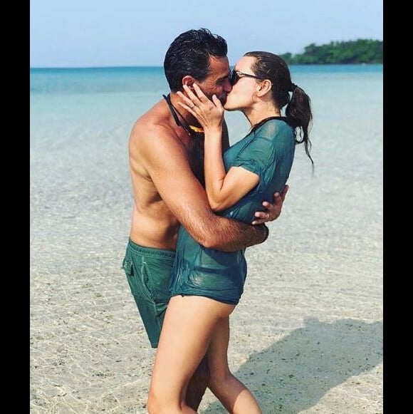 Patrick Guérineau et son épouse Lou amoureux, en Thaïlande - Instagram, 1er mars 2018