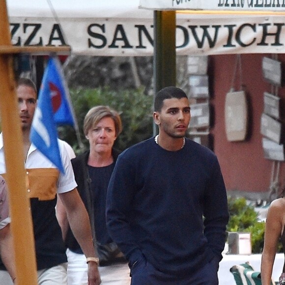 Exclusif - Kourtney Kardashian et son compagnon Younes Bendjima ont été aperçus en train de prendre du bon temps sur le port de Portofino en Italie, le 3 juillet 2018.