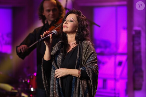 Exclusif - Natacha Atlas - Enregistrement de l'émission "Du côté de chez Dave" à Paris, diffusée le 14 février 2016 sur France 3. Le 8 décembre 2015 © CVS / Bestimage