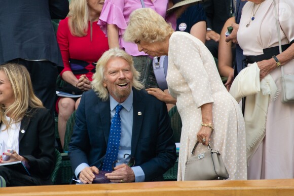 Richard Branson et Camilla Parker Bowles, duchesse de Cornouailles, dans les tribunes de Wimbledon, le 11 juillet 2018. © Ray Tang/London
