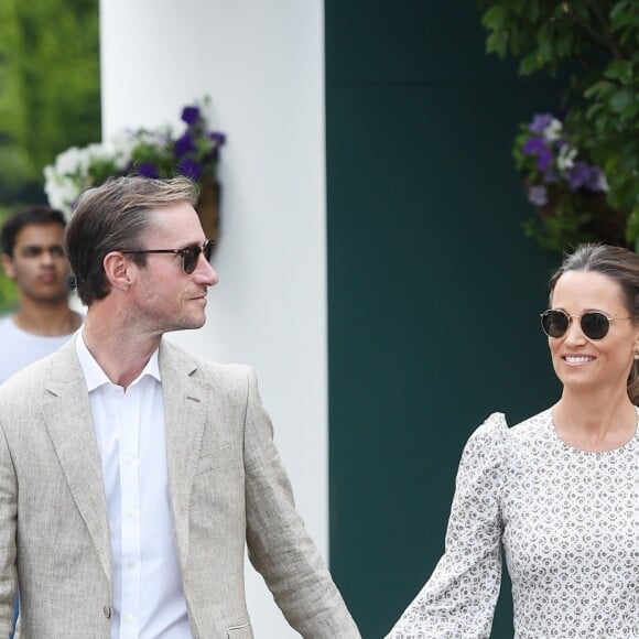 Pippa Middleton et son mari James Matthews au tournoi de Wimbledon à Londres, le 13 juillet 2018.