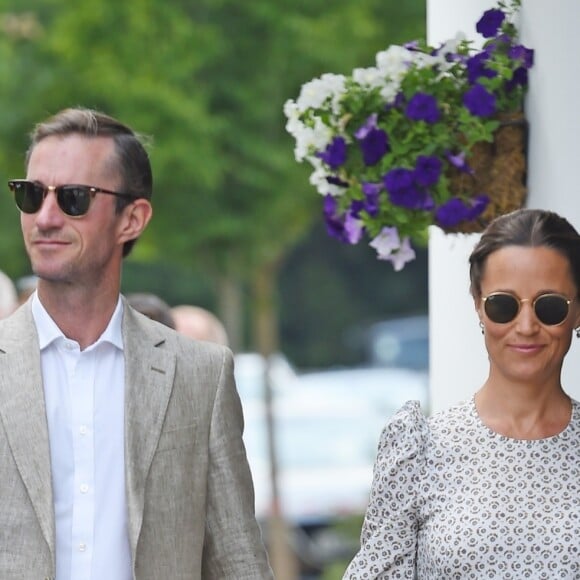 Pippa Middleton et son mari James Matthews au tournoi de Wimbledon à Londres, le 13 juillet 2018.