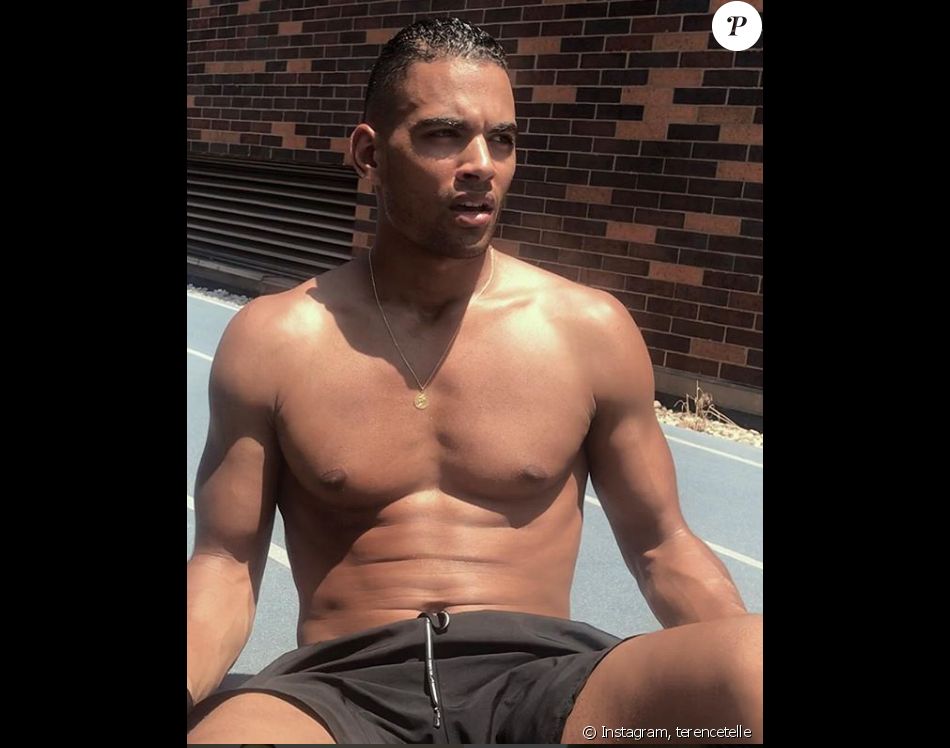 Terrence Telle sexy torse nu à New-York - Instagram, 10 juillet 2018