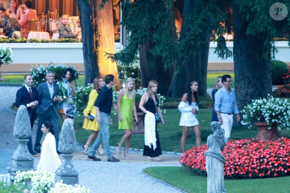 George Clooney et sa femme Amal - G. Clooney et sa femme vont dîner avec des amis au restaurant Villa D'Este sur le lac de Côme en Italie le 28 juillet 2018.
