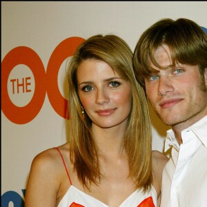 MISCHA BARTON ET CHRIS CARMACK (NEWPORT BEACH) SOIREE DE LA DERNIERE SAISON A HOLLYWOOD "PLAN AMERICAIN" LE 21/04/2004.