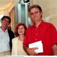 Pierre Boutron, Caroline Huppert et Roger Kahane à Paris en 2002.
