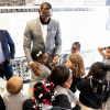 LeBron James inaugure l'école "I Promise" dans la ville d'Akron, près de Cleveland. Août 2018.