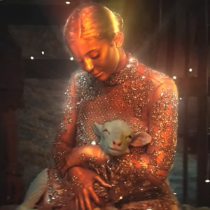 Kylie Jenner dans le clip de son chéri Travis Scott "STOP TRYING TO BE GOD", août 2018.