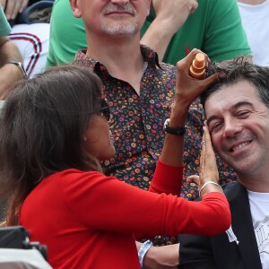 Karine Le Marchand et Stéphane Plaza complices à Roland-Garros à Paris le 4 juin 2018