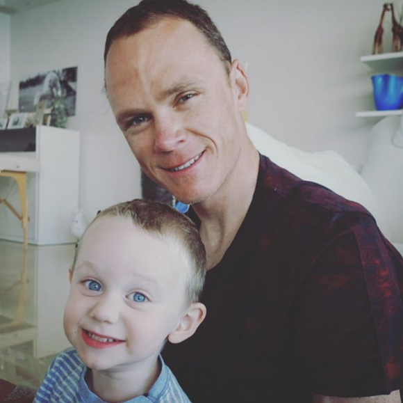Christopher Froome (avec son fils Kellan, photo Instagram du 29 juin 2018) et sa femme Michelle ont accueilli le 1er août 2018 leur second enfant, une petite fille prénommée Katie.