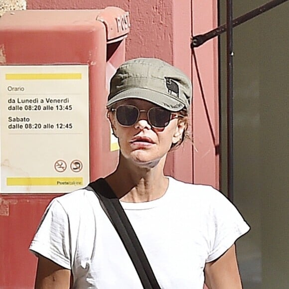 Exclusif - Meg Ryan profite de jolies vacances avec une amie sous le soleil de Portofino en Italie. Le 6 août 2018