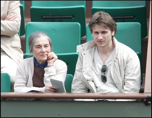 Stanislas Merhar et sa mère à Roland Garros en 2007. 