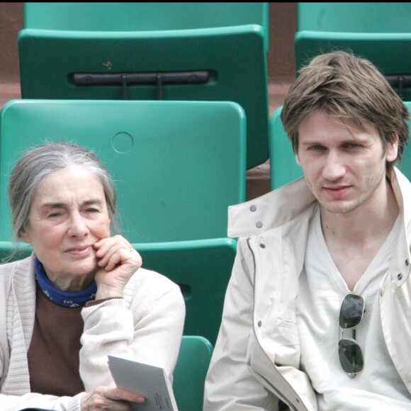 Stanislas Merhar et sa mère à Roland Garros en 2007. 