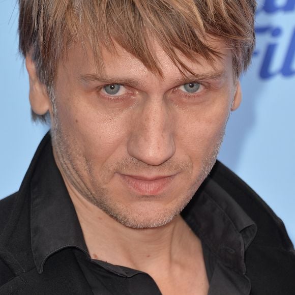 Stanislas Merhar lors du photocall de la cérémonie de clôture du 3ème Champs-Elysées Film Festival au Publicis à Paris, le 17 juin 2014.