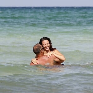 Exclusif -  L'ancienne Miss France 2012 Delphine Wespiser profite de la mer chaude sur l'Ile de Djerba avec son compagnon Roger Erhart le 3 août 2018. Elle s'accorde un bref répit estival avant de rejoindre à la rentrée l'équipe des chroniqueurs de l'émission TPMP (Touche pas à mon poste).