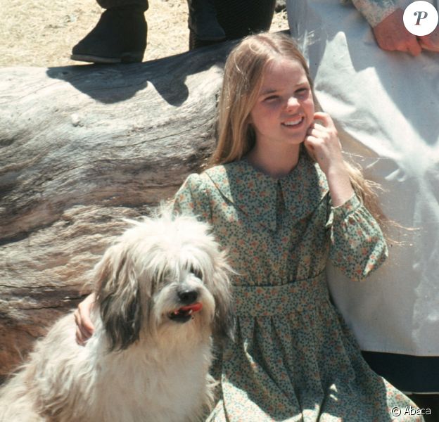 Lindsay Greenbush, Michael Landon, Karen Grassle, Melissa Gilbert, Melissa Sue Anderson sur le tournage de "La Petite Maison dans la prairie", en 1974.