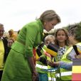 La reine Mathilde de Belgique visitait le centre de loisirs Ter Helme à Oostuinkerke le 4 septembre 2018 à l'occasion d'une opération en faveur de personnes en situation de handicap physique.