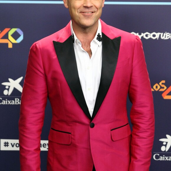 Robbie Williams au photocall des 40èmes Music Awards à Barcelone, le 1er décembre 2016.