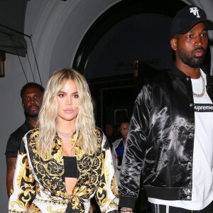 Khloe Kardashian et son compagnon Tristan Thompson quittent le restaurant Craig à West Hollywood le 17 août 2018.