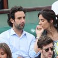 Laurie Cholewa et son fiancé Greg Levy dans les tribunes des internationaux de tennis de Roland Garros à Paris, France, le 3 juin 2018. © Dominique Jacovides - Cyril Moreau/Bestimage