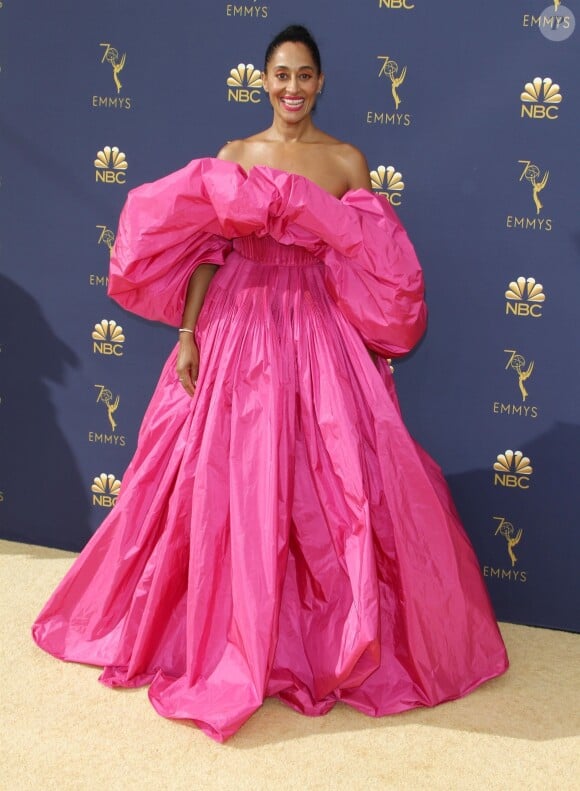 Tracee Ellis Ross en Valentino Haute Couture au 70ème Primetime Emmy Awards au théâtre Microsoft à Los Angeles, le 17 septembre 2018.