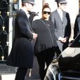 Eva Longoria quitte son hôtel à Paris, pour se rendre à une séance photo pour Balmain. Le 24 septembre 2018