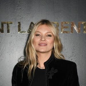 Kate Moss - Défilé de mode "Saint-Laurent" PAP printemps-été 2019 au Trocadero devant la Tour Eiffel à Paris le 25 septembre 2018