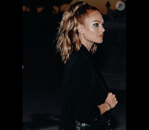 Caroline Receveur à la Fashion Week de Paris - Instagram, septembre 2018