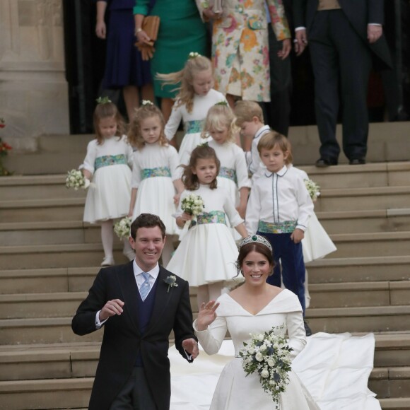 La princesse Eugenie d'York et son mari Jack Brooksbank - Sorties après la cérémonie de mariage de la princesse Eugenie d'York et Jack Brooksbank en la chapelle Saint-George au château de Windsor, Royaume Uni, le 12 octobre 2018.