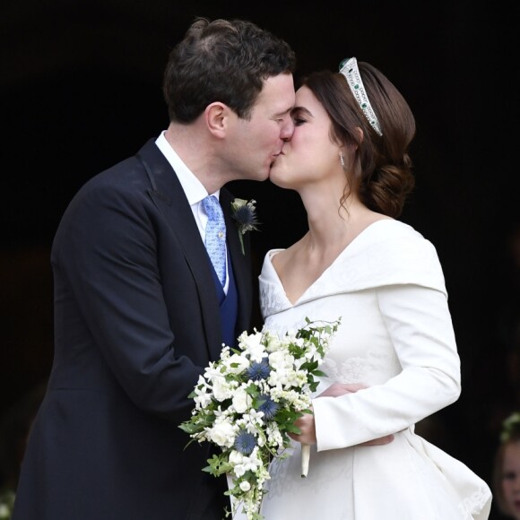 La princesse Eugenie d'York et son mari Jack Brooksbank - Sorties après la cérémonie de mariage de la princesse Eugenie d'York et Jack Brooksbank en la chapelle Saint-George au château de Windsor, Royaume Uni, le 12 octobre 2018.