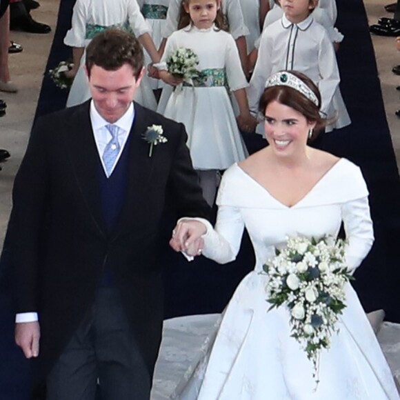 La princesse Eugenie d'York et son mari Jack Brooksbank - Sorties après la cérémonie de mariage de la princesse Eugenie d'York et Jack Brooksbank en la chapelle Saint-George au château de Windsor, Royaume Uni, le 12 octobre 2018.