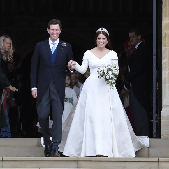 La princesse Eugenie d'York et son mari Jack Brooksbank - Sorties après la cérémonie de mariage de la princesse Eugenie d'York et Jack Brooksbank en la chapelle Saint-George au château de Windsor, Royaume Uni, le 12 octobre 2018.