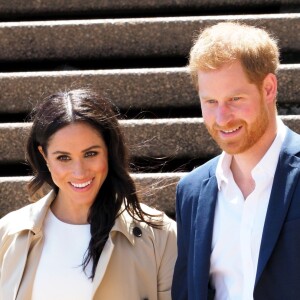 Le prince Harry, duc de Sussex et sa femme Meghan Markle, duchesse de Sussex (enceinte) arrivent à l'opéra de Sydney le premier jour de leur première tournée officielle en Australie, le 16 octobre 2018.