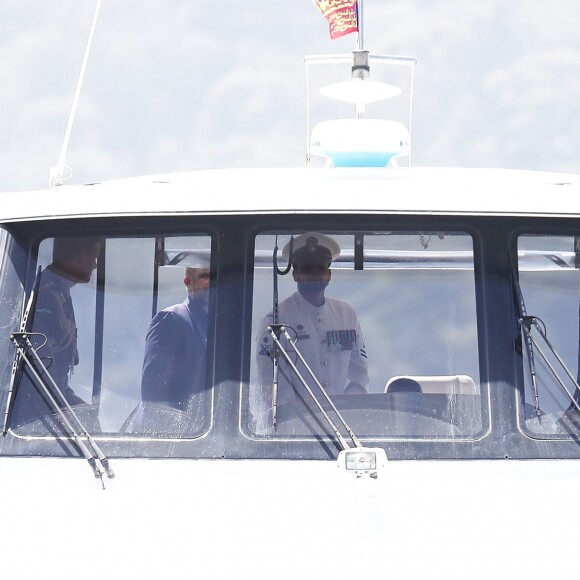 Le prince Harry et Meghan Markle arrivent sur le quai d'embarquement Man O'War Steps à Sydney, Australie, le 16 octobre 2018