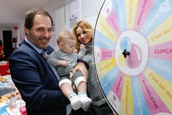 Exclusif - Ingrid Chauvin avec son mari Thierry Peythieu et leur fils Tom - Election du Bébé Cadum 2017 lors de la "Rigoladerie Cadum, la family party engagée" en présence des marraines et de l'association "Coeur a Coeur" à Paris le 4 février 2017. © Philippe Doignon / Bestimage