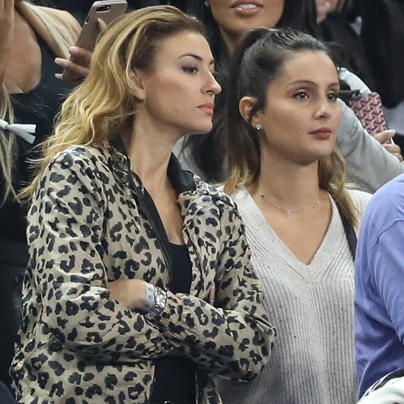 Marine Lloris (femme de H.Lloris) et Rachel Legrain-Trapani (compagne de B.Pavard) dans les tribunes du stade de France lors du match de ligue des nations opposant la France à l'Allemagne à Saint-Denis, Seine Saint-Denis, France, le 16 octobre 2018. La France a gagné 2-1.