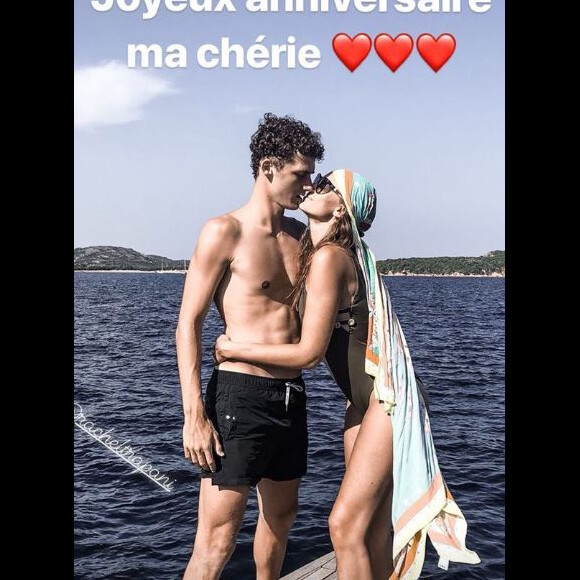 Benjamin Pavard adresse une jolie déclaration d'amour à Rachel Legrain-Trapani à l'occasion de l'anniversaire de l'ancienne Miss France le 31 août 2018.