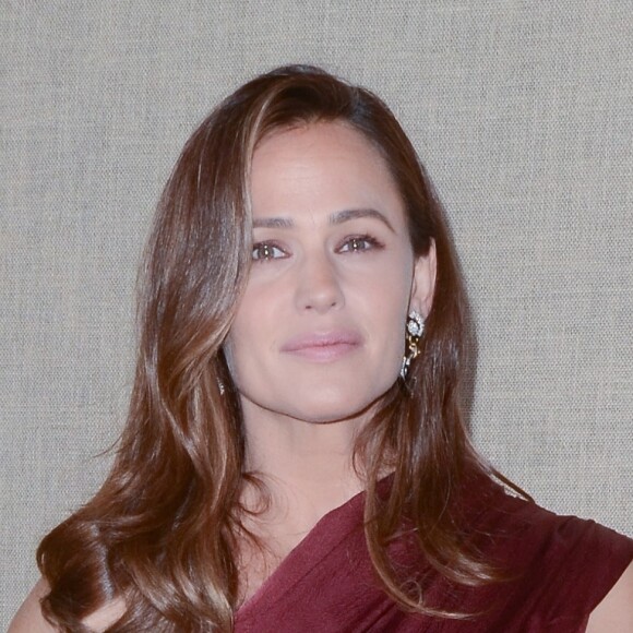 Jennifer Garner à la première de la série HBO "Camping" au Studios Paramount à Los Angeles, le 10 octobre 2018.